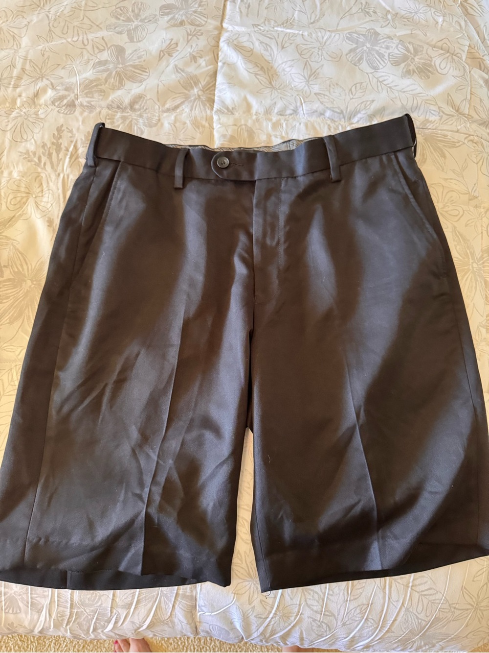 Saks Fifth Avenue Men's Black Flat Front Dress Shorts